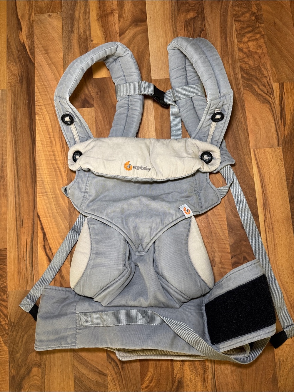 Ergobaby four position 360 Grey Carrier